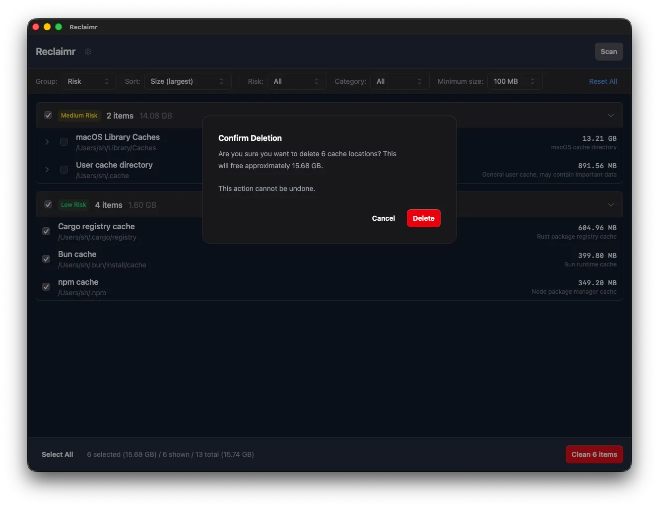 Reclaimr app showing risk-level badges and cache details